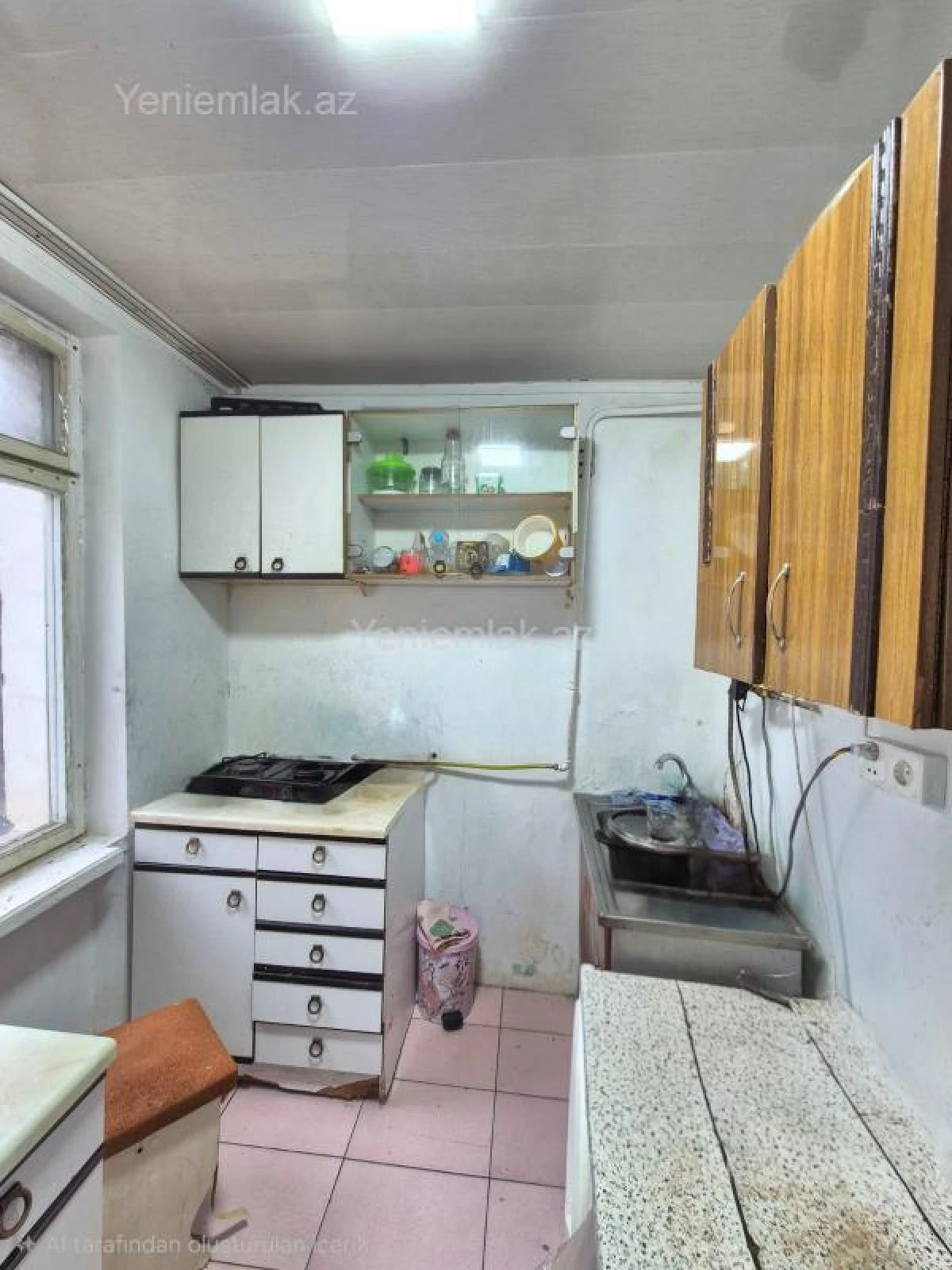 Satılır 1 otaqlı köhnə tikili 33 m²