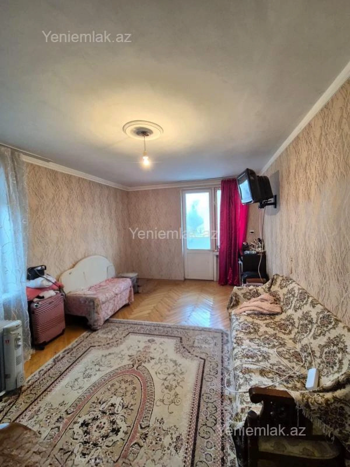 Satılır 1 otaqlı köhnə tikili 33 m²