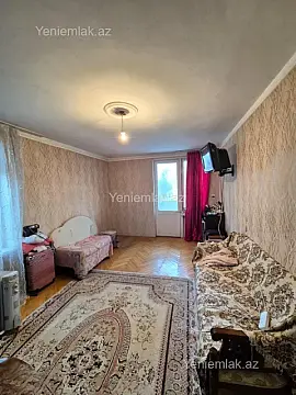 Satılır 1 otaqlı köhnə tikili 33 m²