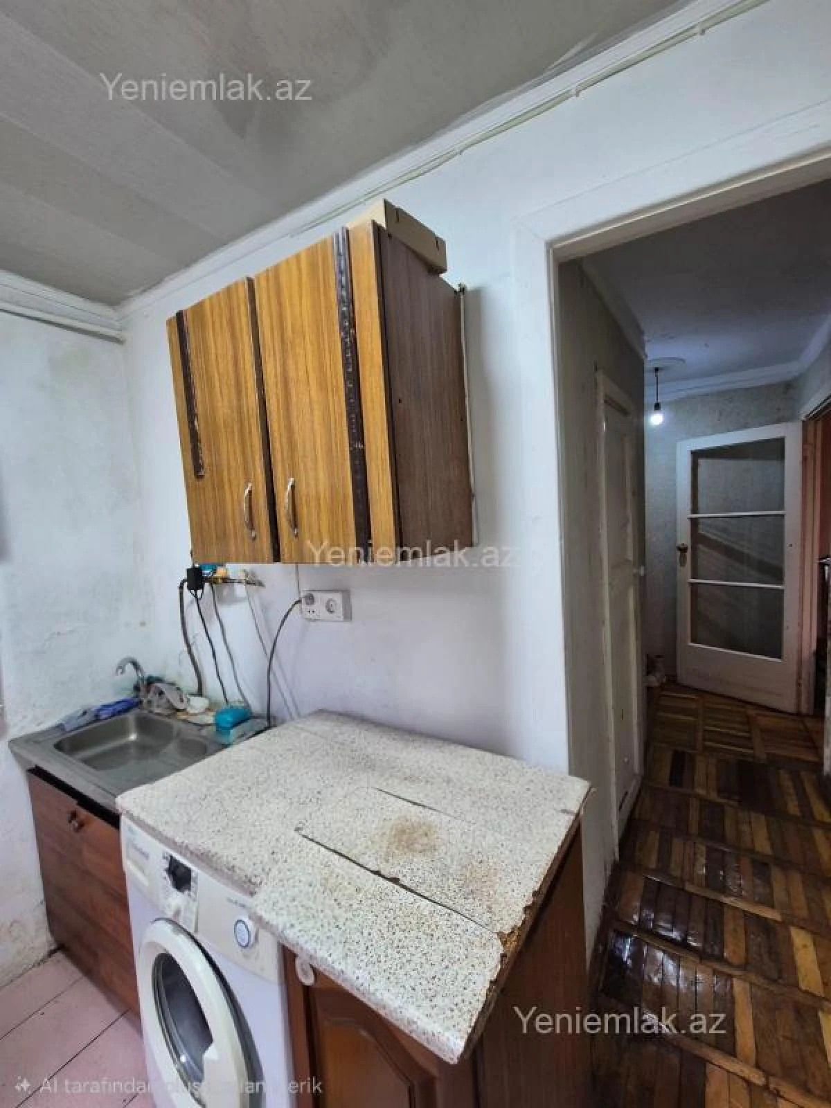 Satılır 1 otaqlı köhnə tikili 33 m²