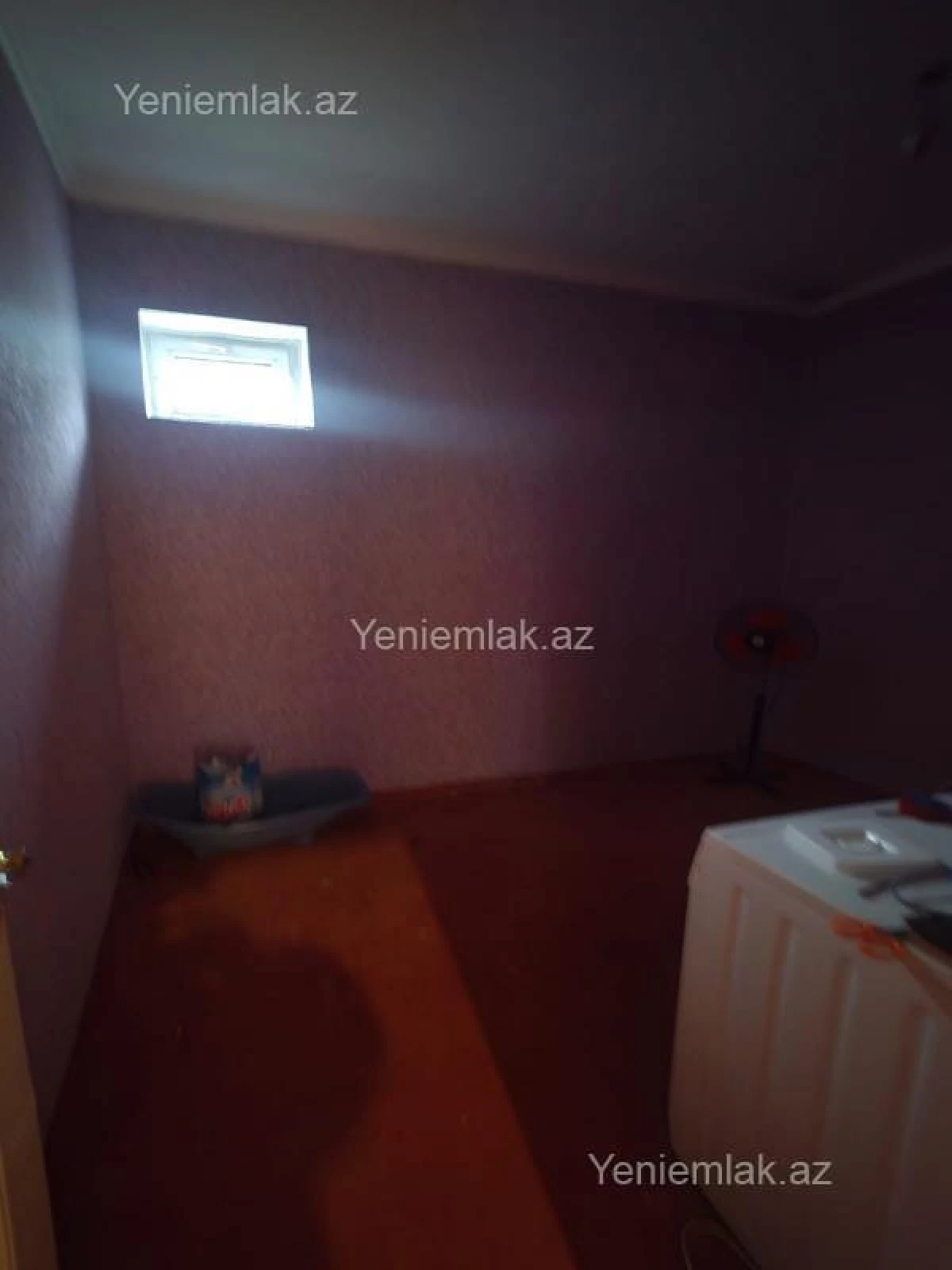 Satılır 6 otaqlı həyət evi 240 m²