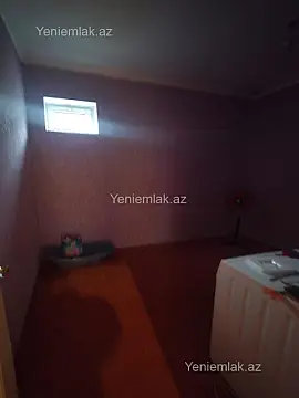 Satılır 6 otaqlı həyət evi 240 m²