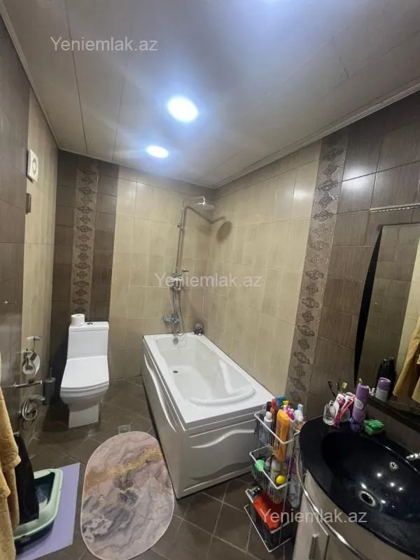 Satılır 3 otaqlı yeni tikili 108 m²