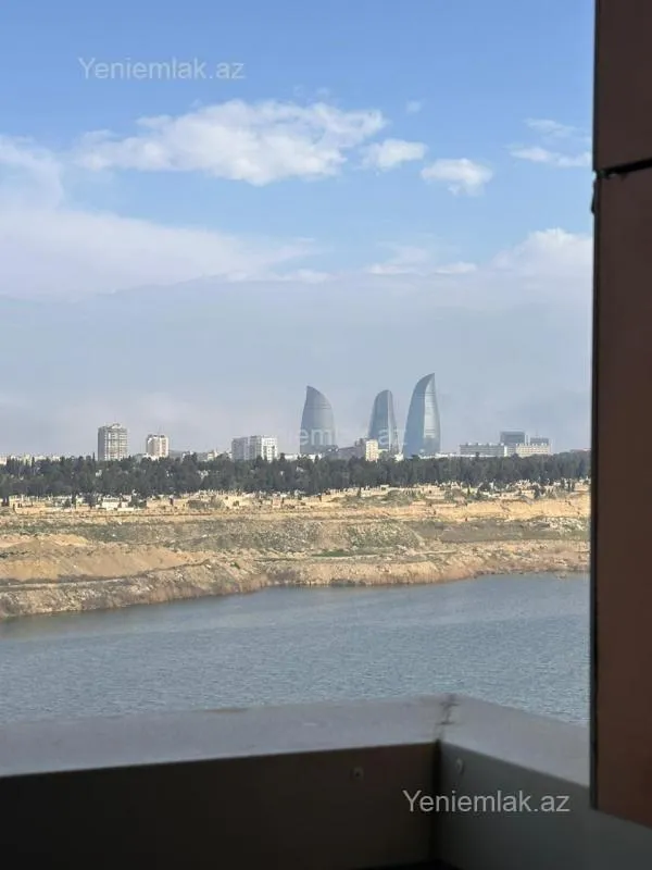 Satılır 2 otaqlı yeni tikili 49 m²