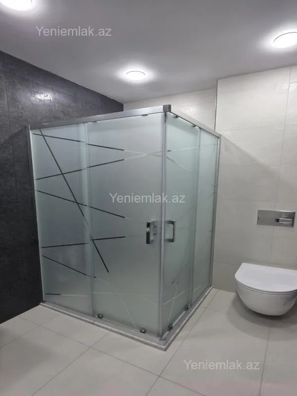 Satılır 3 otaqlı yeni tikili 136 m²