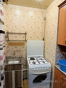 Satılır 2 otaqlı köhnə tikili 35 m²