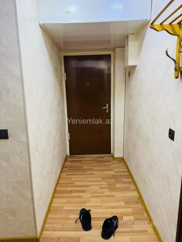 Satılır 2 otaqlı köhnə tikili 35 m²