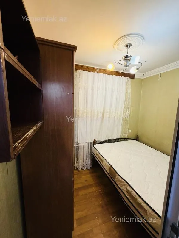 Satılır 2 otaqlı köhnə tikili 35 m²