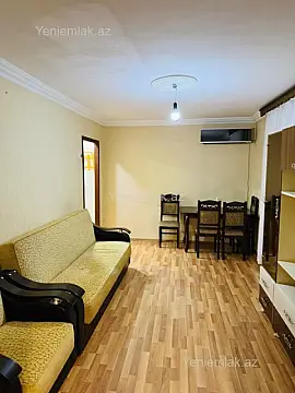 Satılır 2 otaqlı köhnə tikili 35 m²