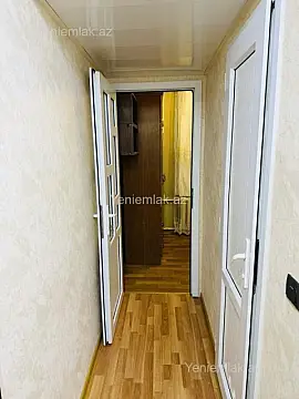 Satılır 2 otaqlı köhnə tikili 35 m²