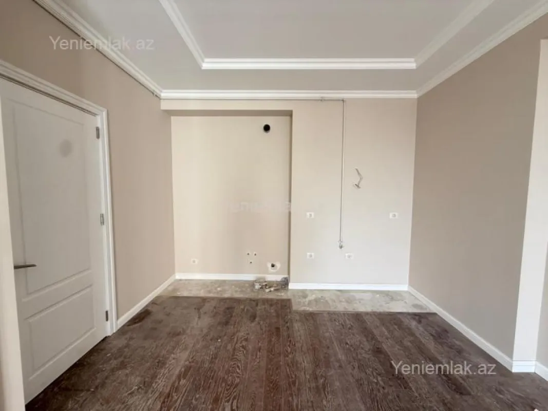 Satılır 3 otaqlı yeni tikili 73 m²
