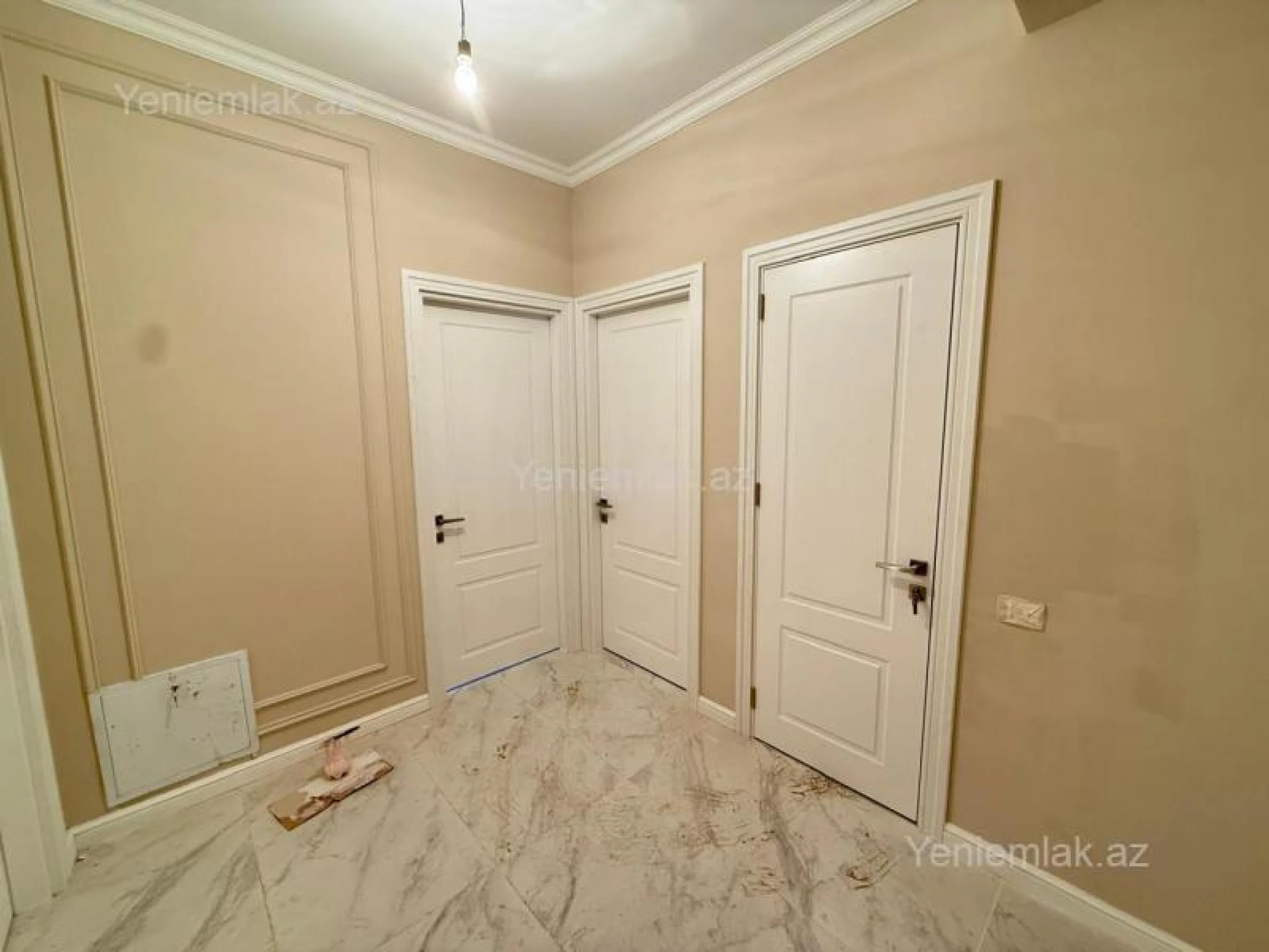 Satılır 3 otaqlı yeni tikili 73 m²