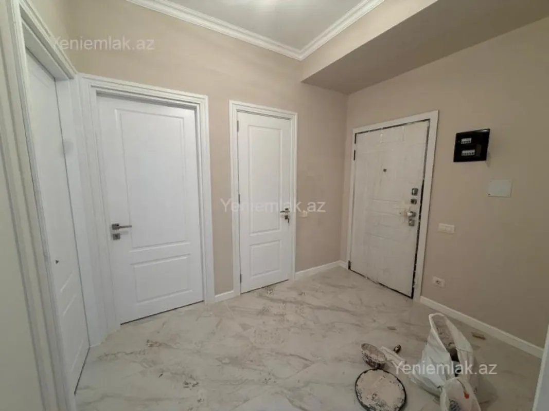 Satılır 3 otaqlı yeni tikili 73 m²