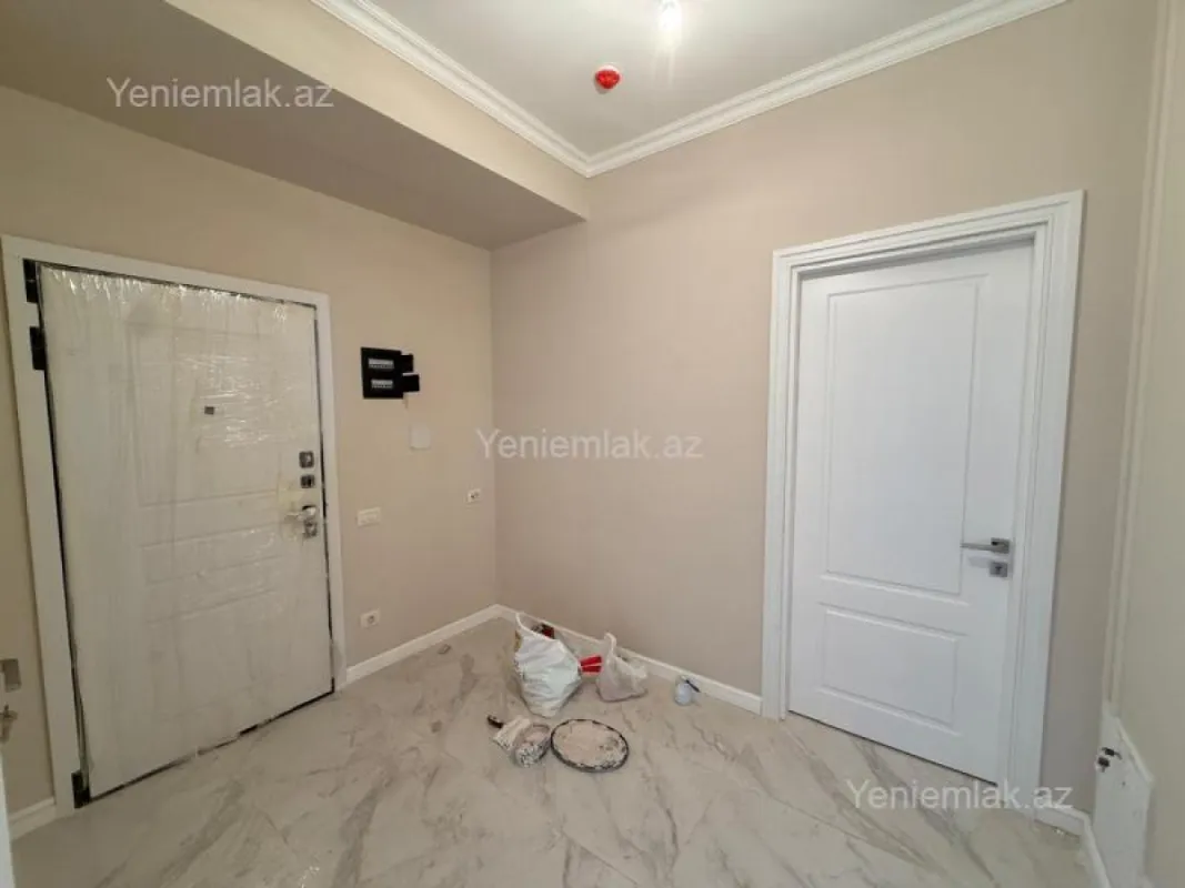 Satılır 3 otaqlı yeni tikili 73 m²