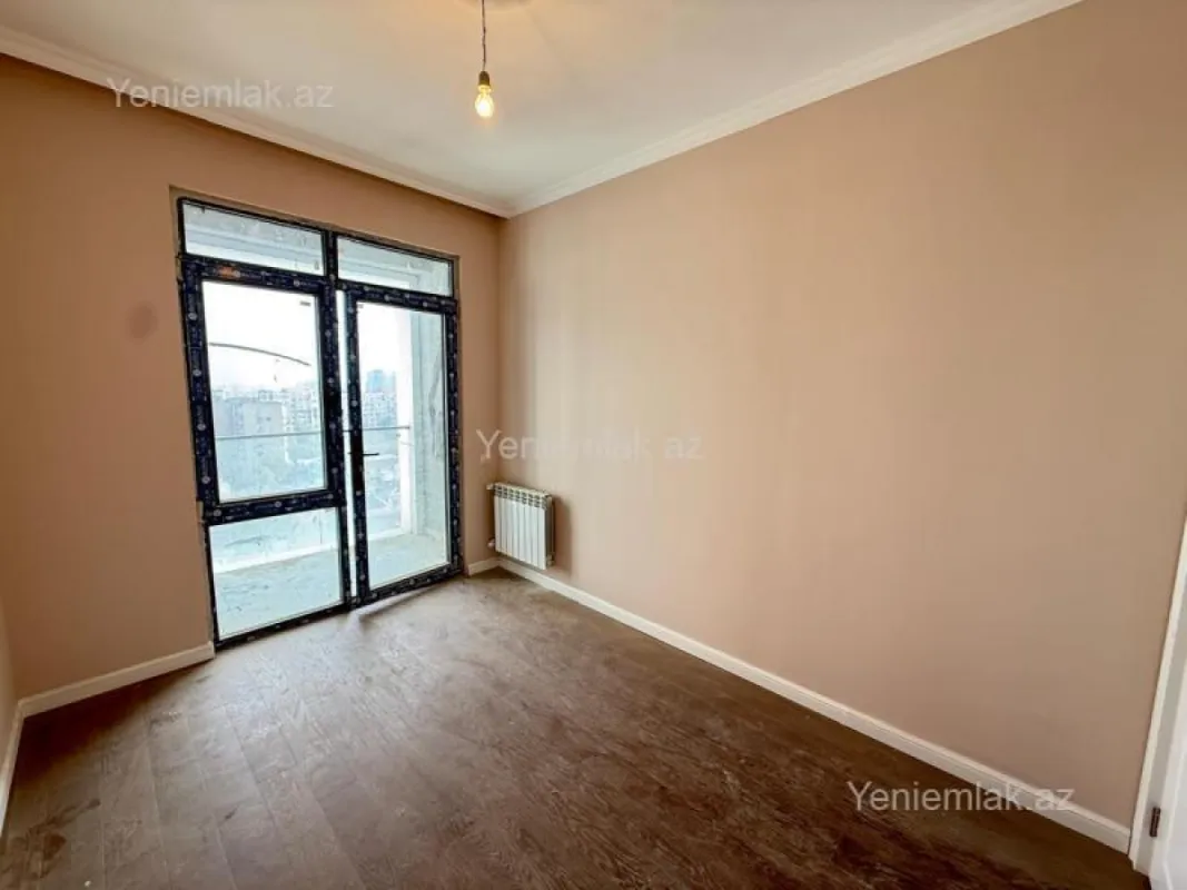Satılır 3 otaqlı yeni tikili 73 m²