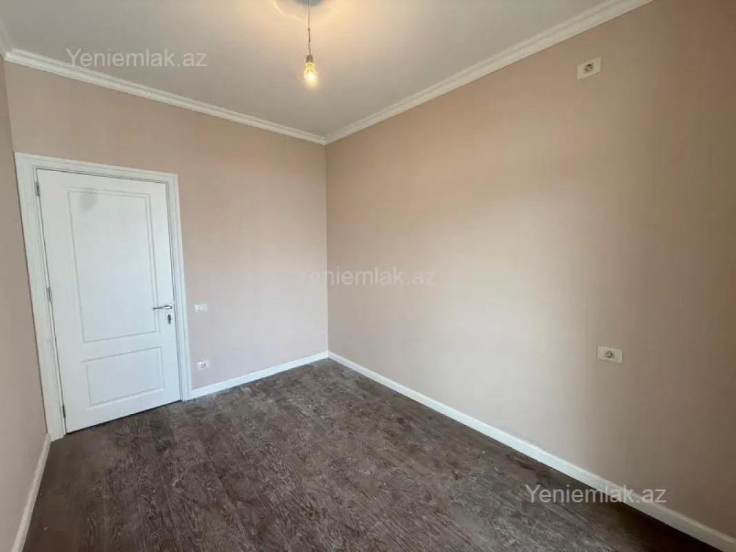 Satılır 3 otaqlı yeni tikili 73 m²