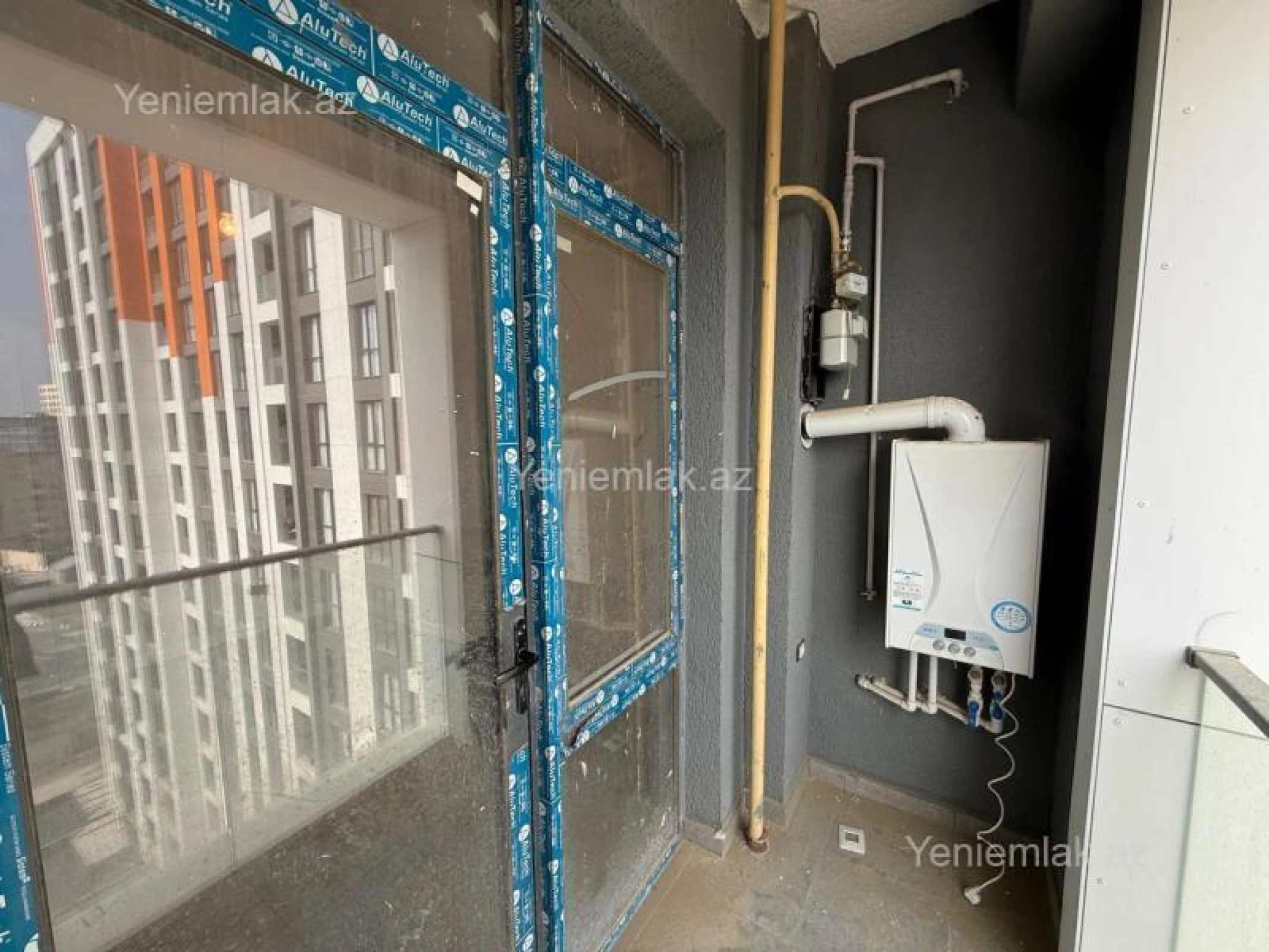 Satılır 3 otaqlı yeni tikili 73 m²