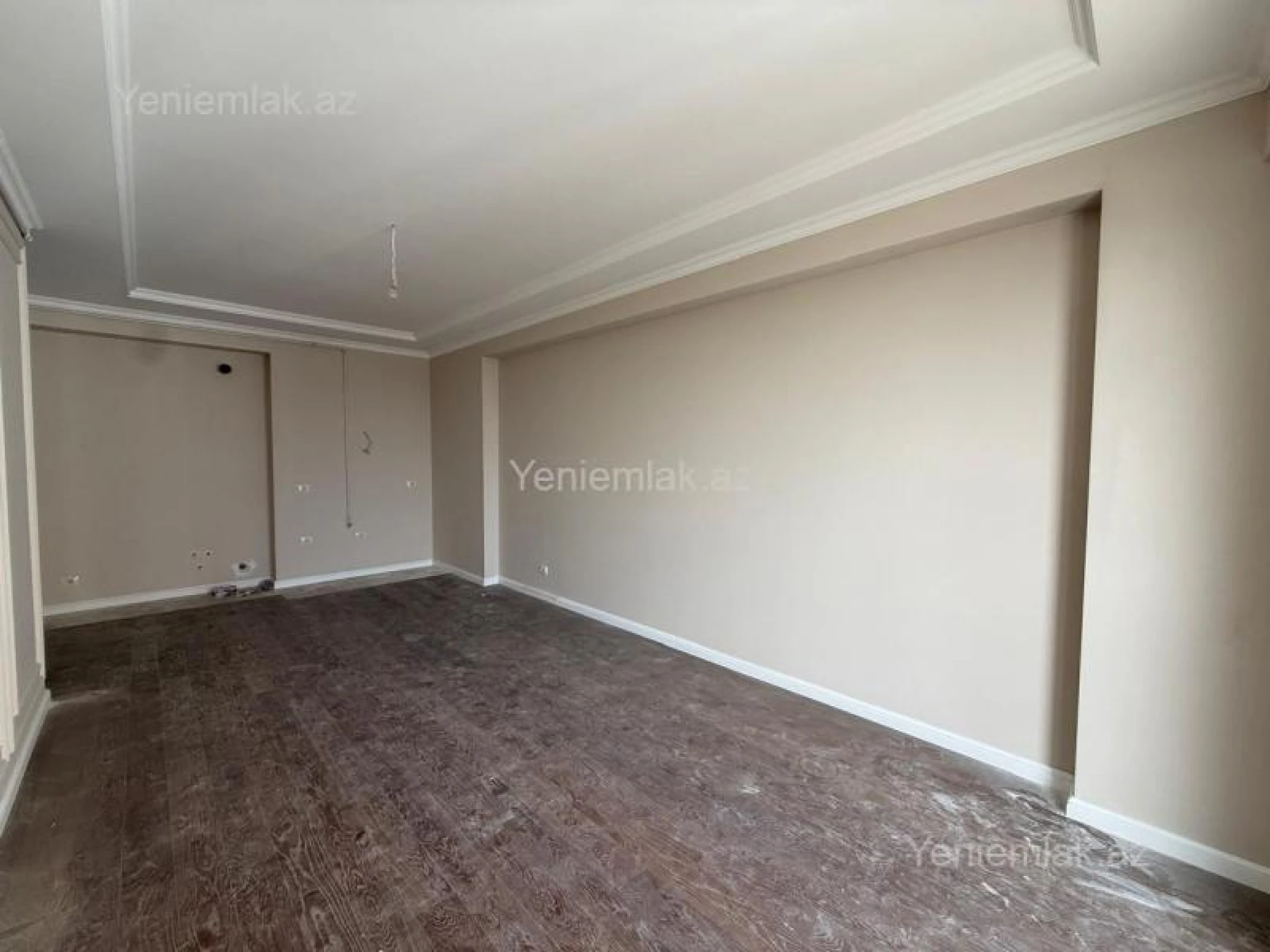 Satılır 3 otaqlı yeni tikili 73 m²