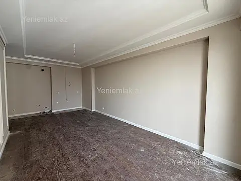 Satılır 3 otaqlı yeni tikili 73 m²