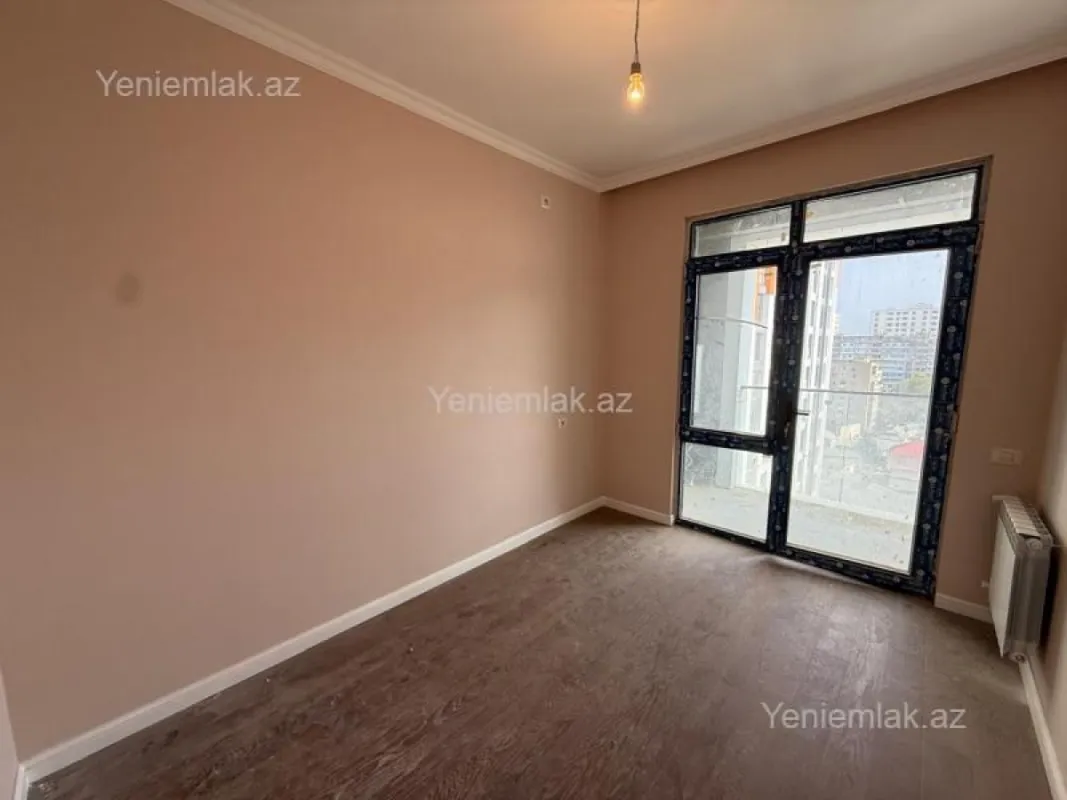 Satılır 3 otaqlı yeni tikili 73 m²
