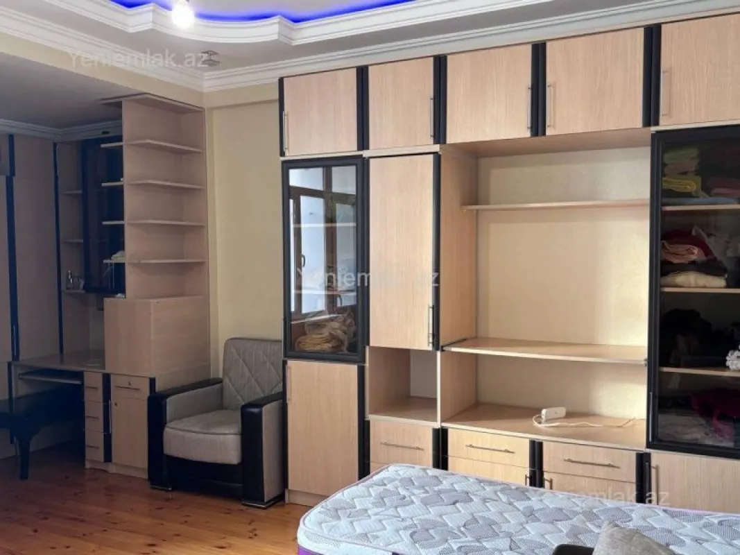Satılır 2 otaqlı yeni tikili 65 m²