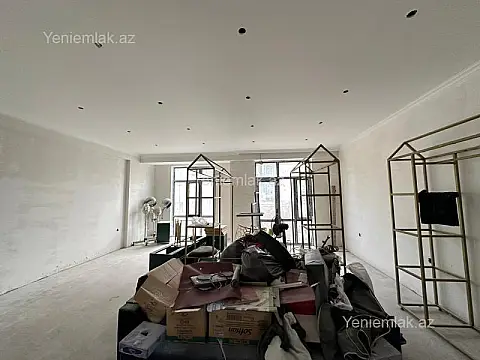 Satılır 4 otaqlı yeni tikili 210 m²