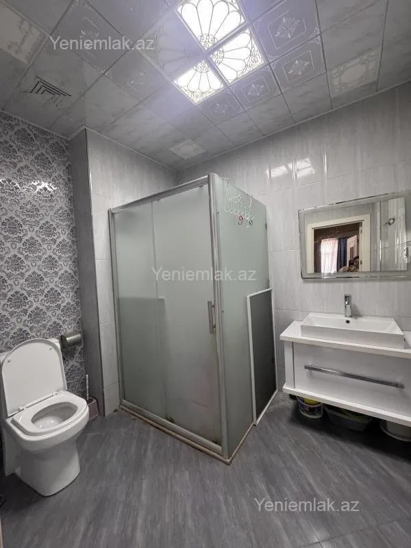 Satılır 2 otaqlı yeni tikili 73.5 m²