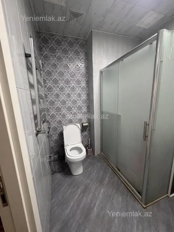 Satılır 2 otaqlı yeni tikili 73.5 m²