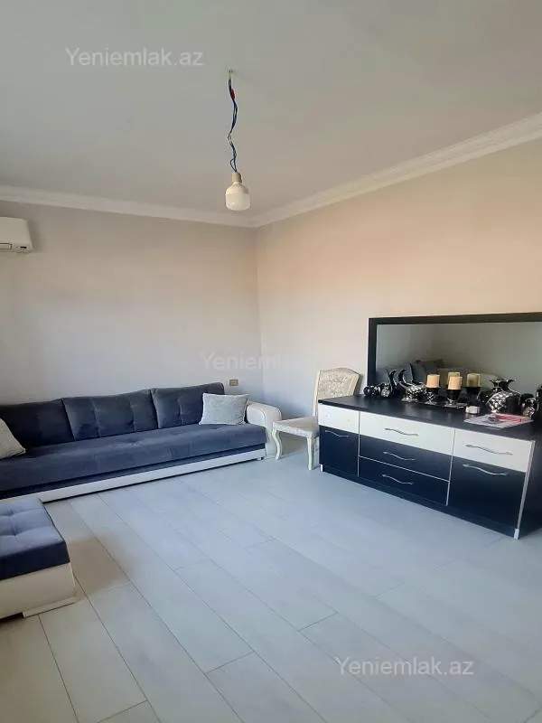 Satılır 4 otaqlı həyət evi 120 m²
