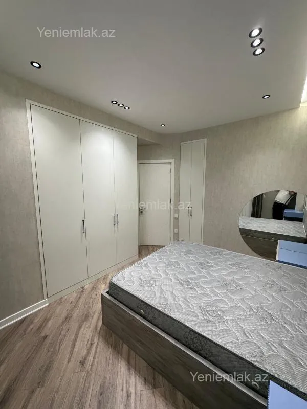 Satılır 2 otaqlı yeni tikili 54 m²