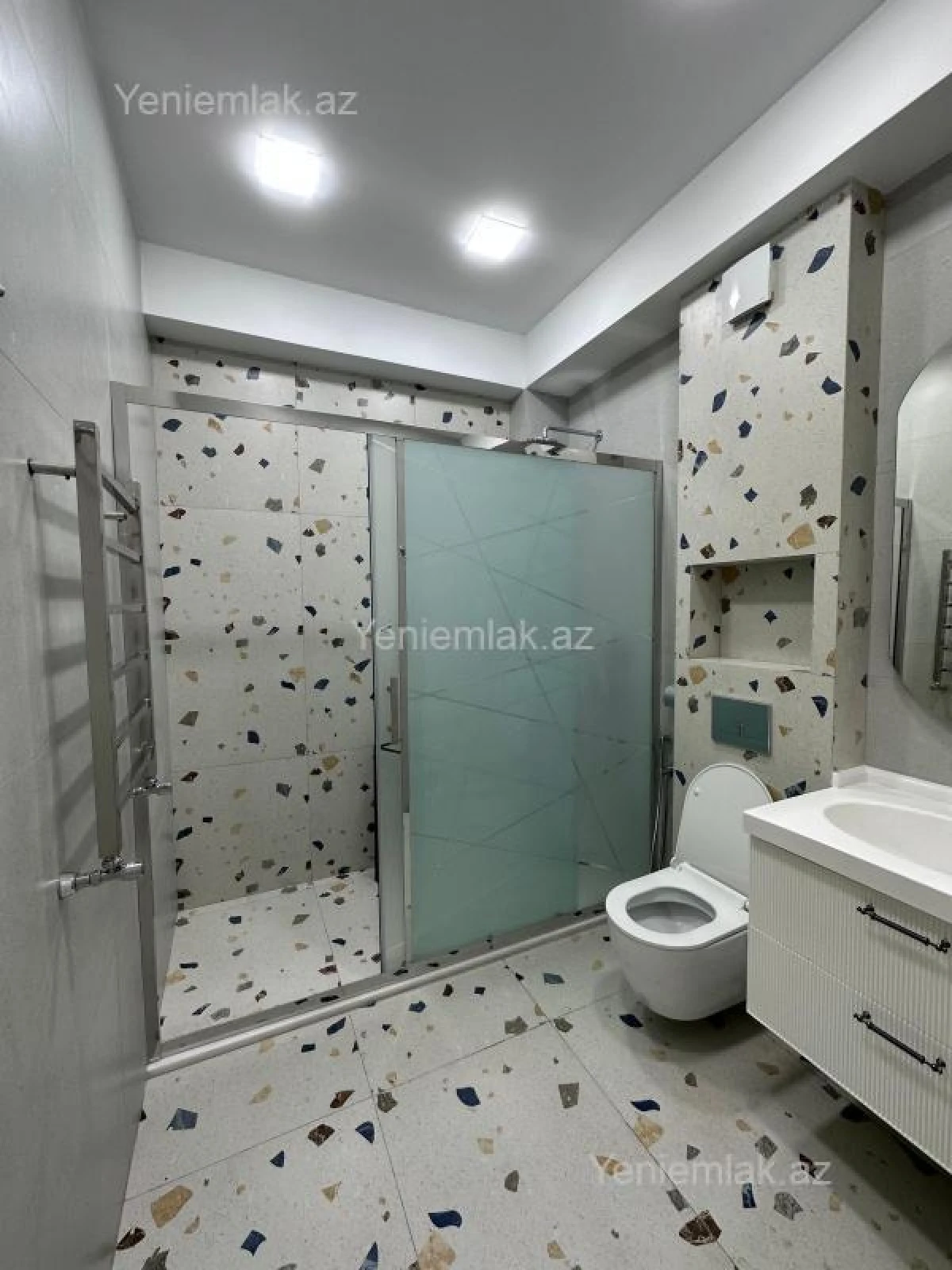 Satılır 2 otaqlı yeni tikili 54 m²