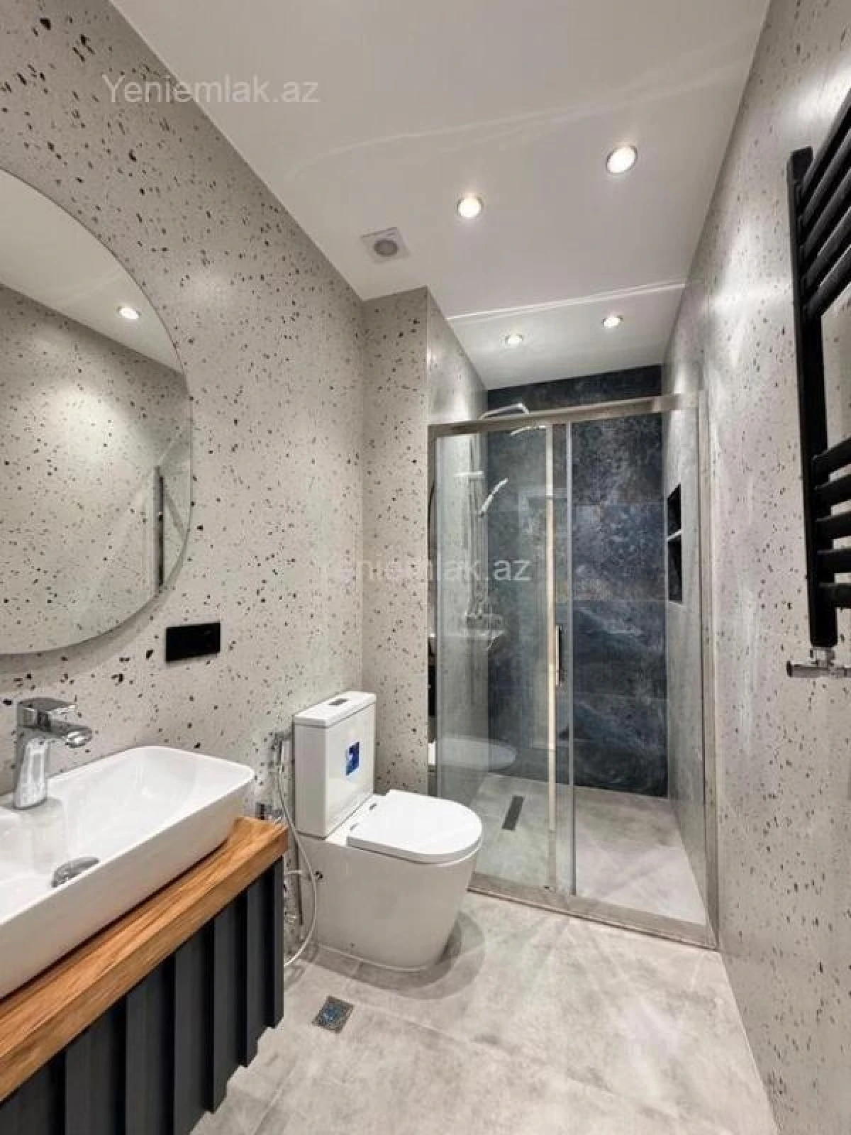 Satılır 2 otaqlı yeni tikili 65 m²