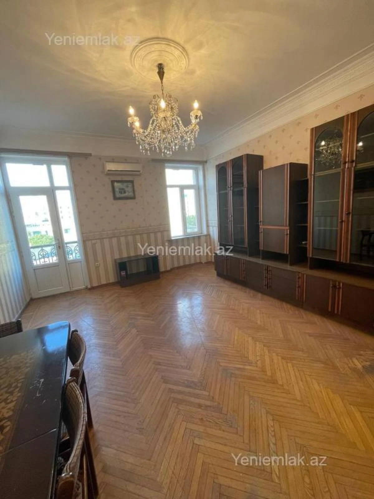 Satılır 3 otaqlı köhnə tikili 80 m²