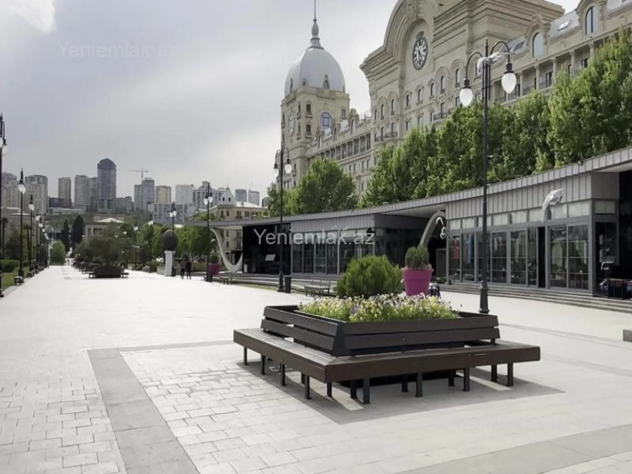 Satılır 3 otaqlı köhnə tikili 80 m²