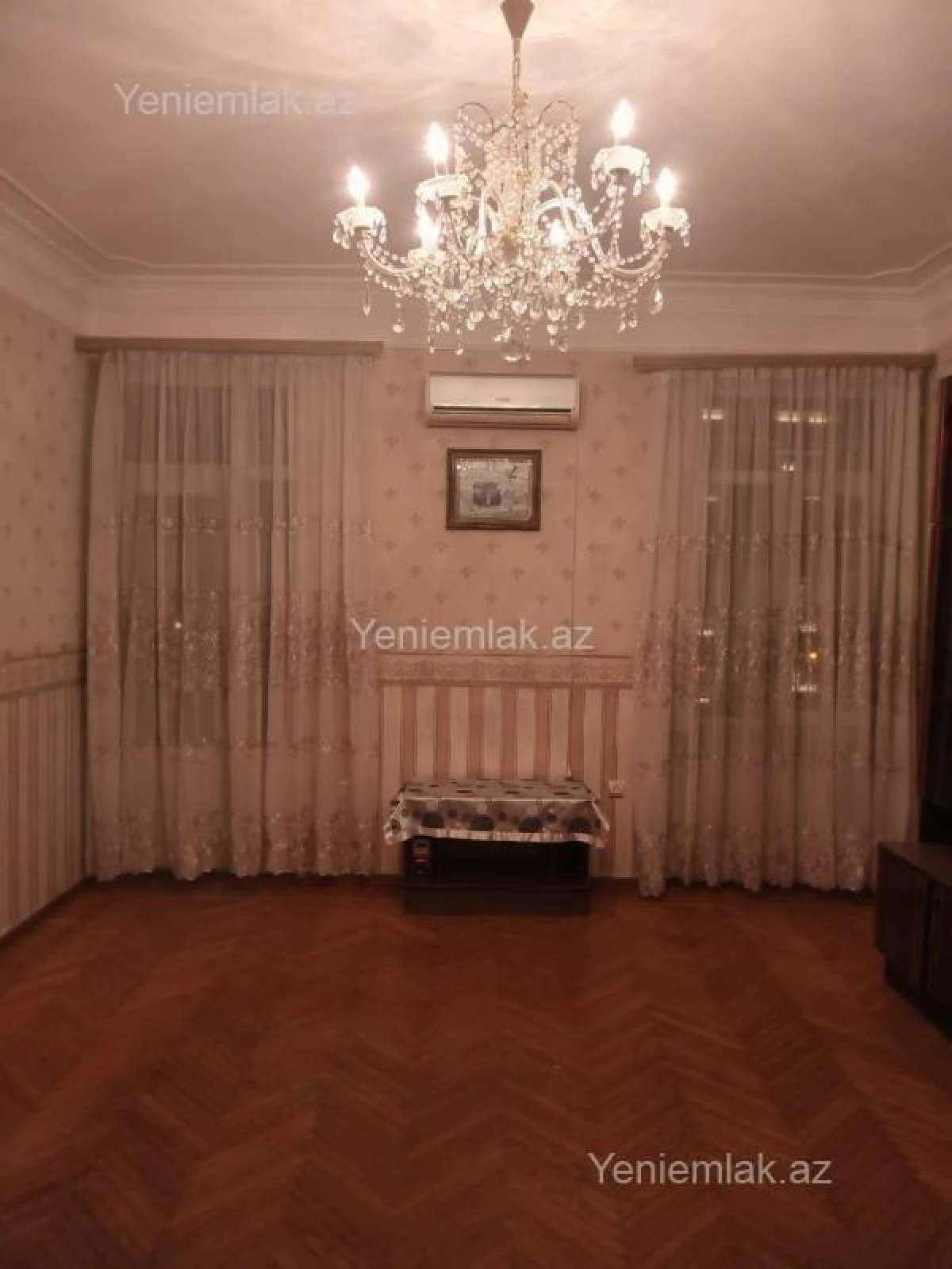 Satılır 3 otaqlı köhnə tikili 80 m²
