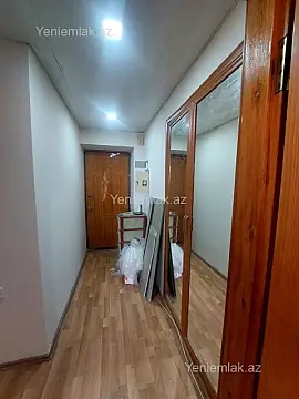 Satılır 1 otaqlı köhnə tikili 34 m²