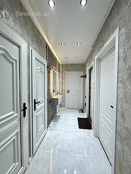 Satılır 2 otaqlı köhnə tikili 65 m²