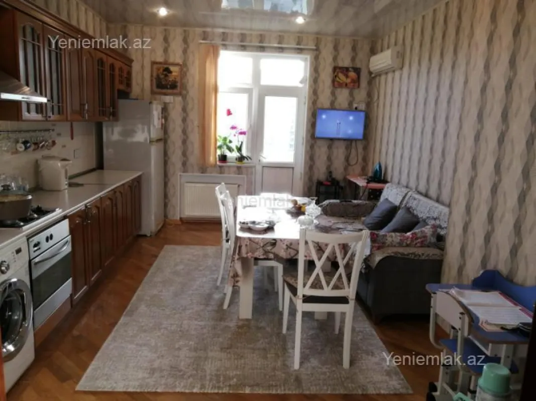 Satılır 3 otaqlı yeni tikili 153 m²