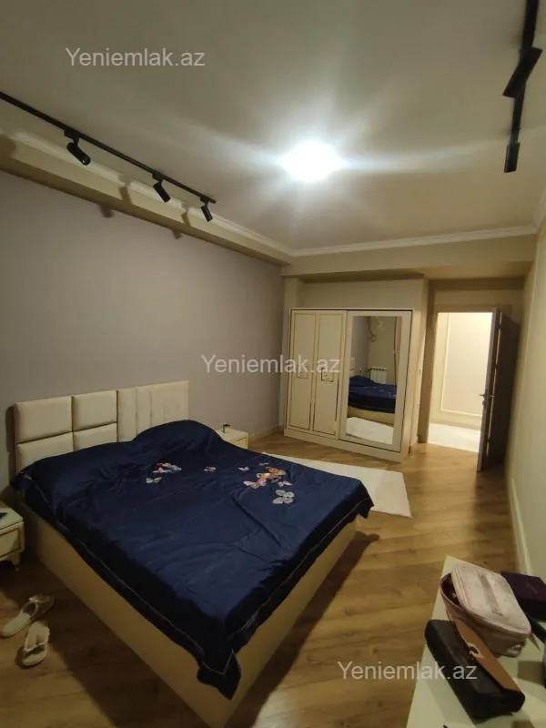 Satılır 2 otaqlı yeni tikili 68 m²