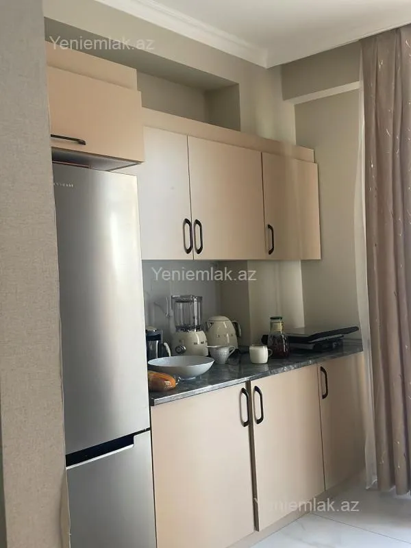 Satılır 2 otaqlı yeni tikili 68 m²