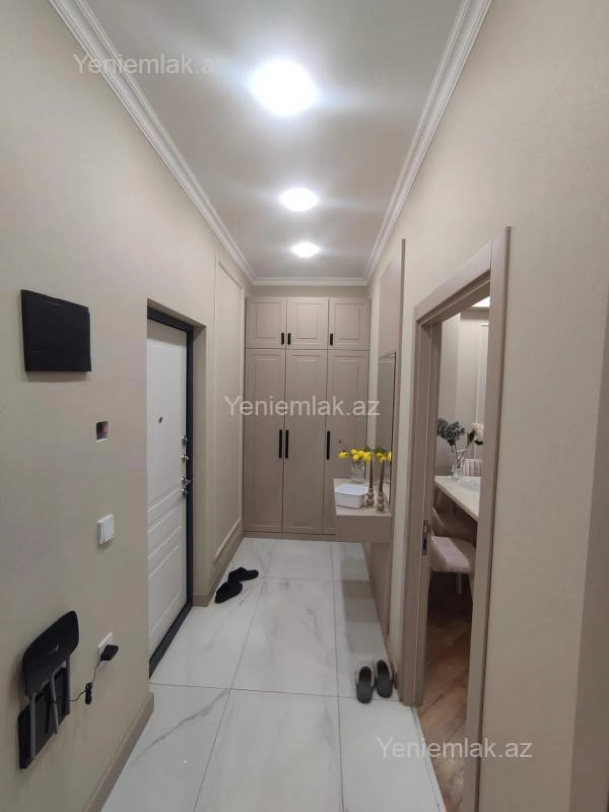 Satılır 2 otaqlı yeni tikili 68 m²