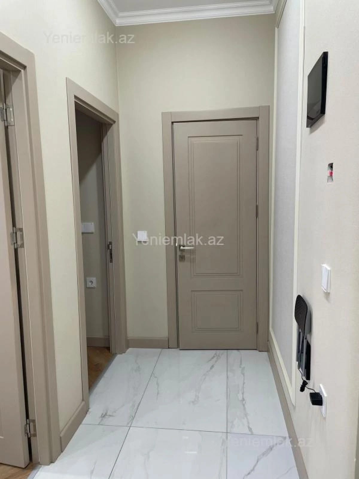 Satılır 2 otaqlı yeni tikili 68 m²