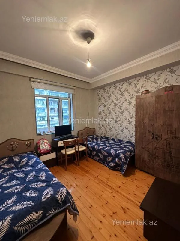 Satılır 2 otaqlı yeni tikili 71 m²