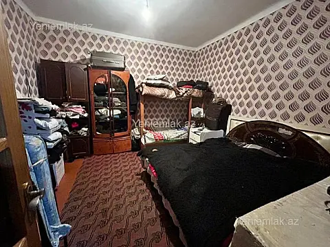 Satılır 3 otaqlı köhnə tikili 70 m²