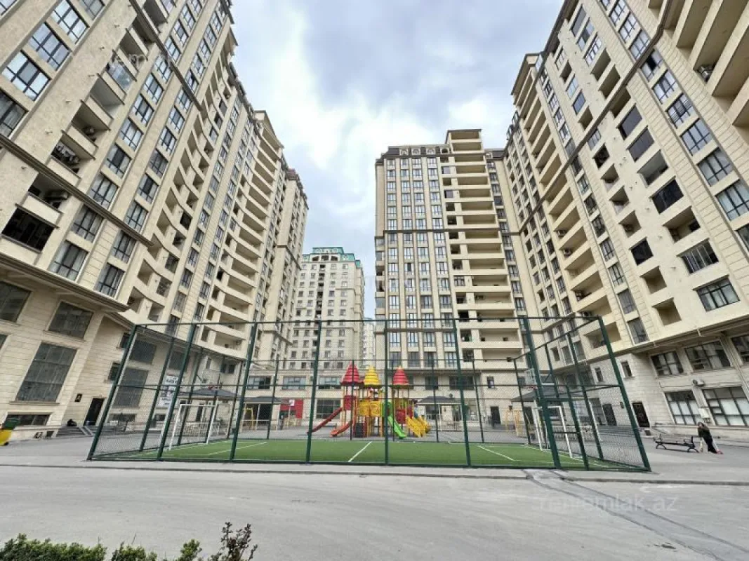 Satılır 3 otaqlı yeni tikili 148 m²
