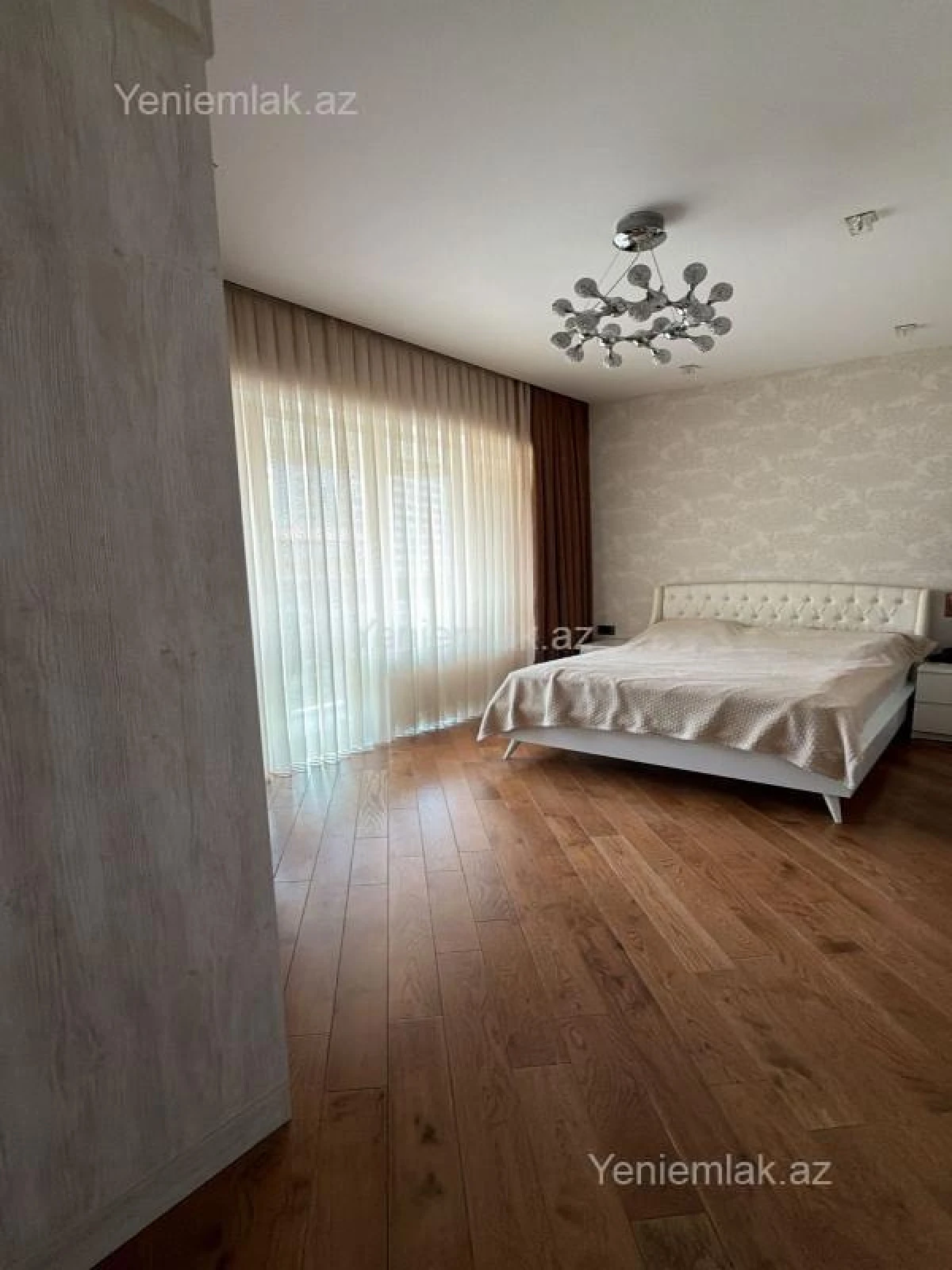Satılır 3 otaqlı yeni tikili 115 m²