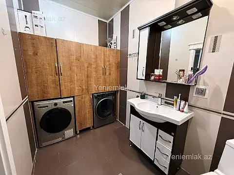 Satılır 4 otaqlı yeni tikili 156 m²
