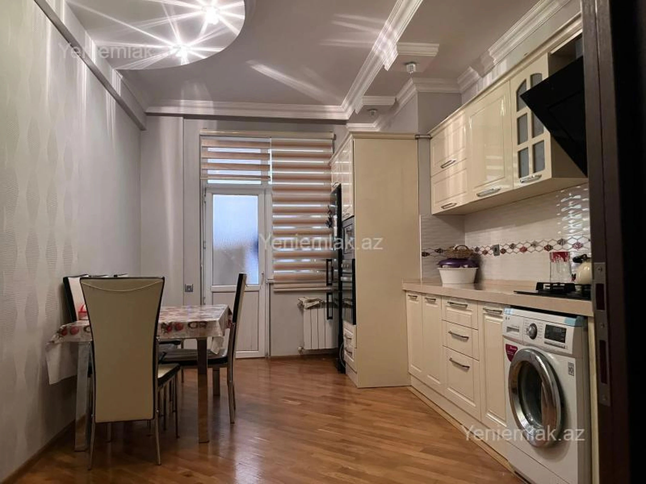 Satılır 4 otaqlı yeni tikili 153 m²