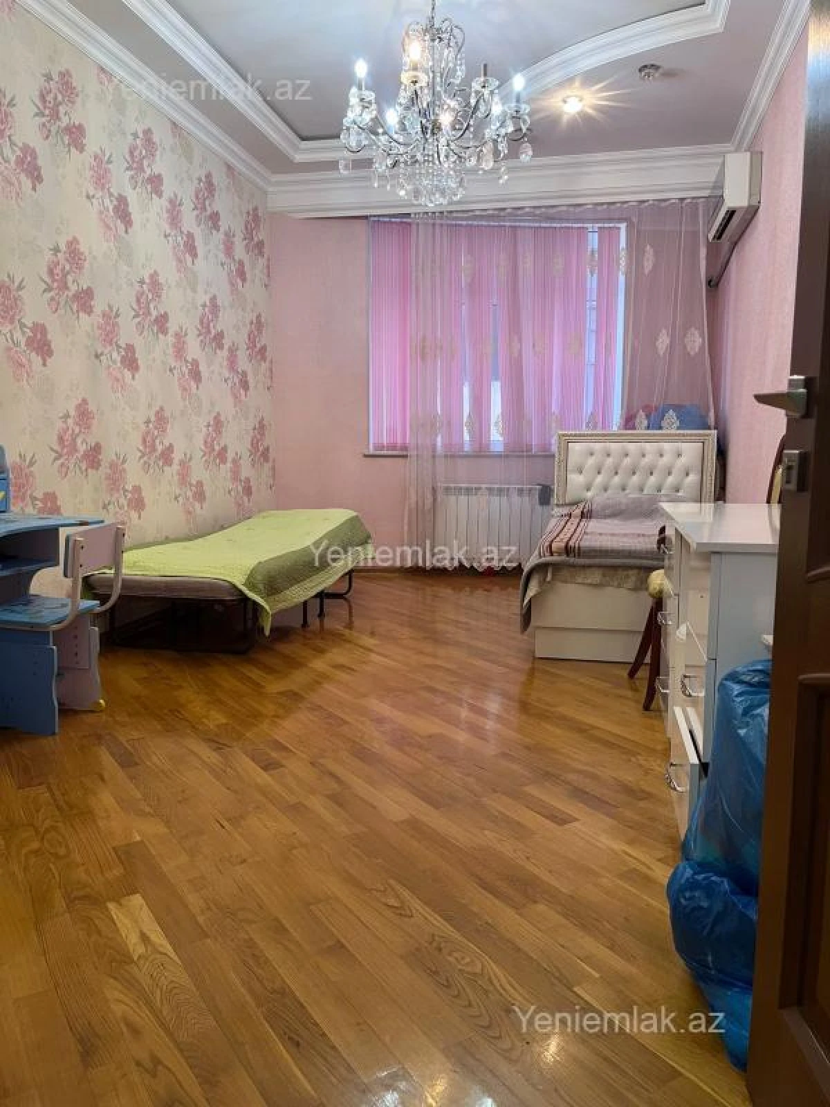 Satılır 4 otaqlı yeni tikili 153 m²