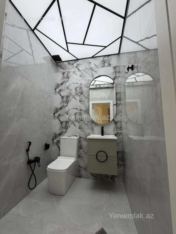 Satılır 3 otaqlı yeni tikili 107 m²